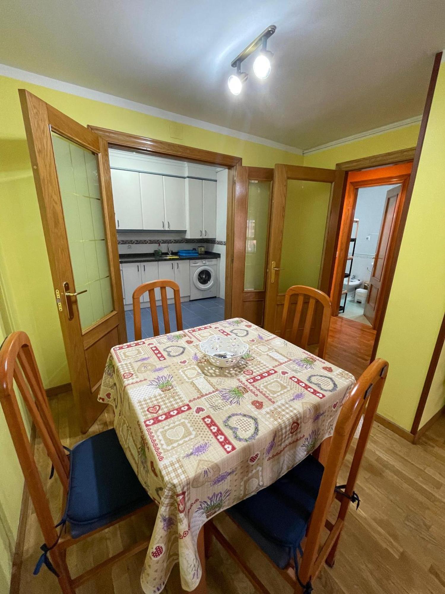 Amplio Loft Con Plaza De Garaje Apartment Cangas de Onis Luaran gambar